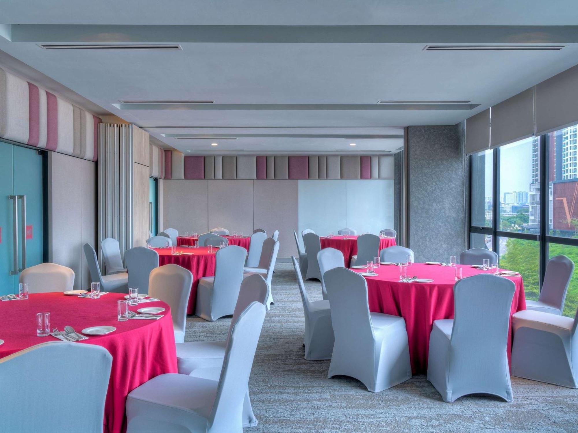 Ibis Pjcc Petaling Jaya Hotel ภายนอก รูปภาพ